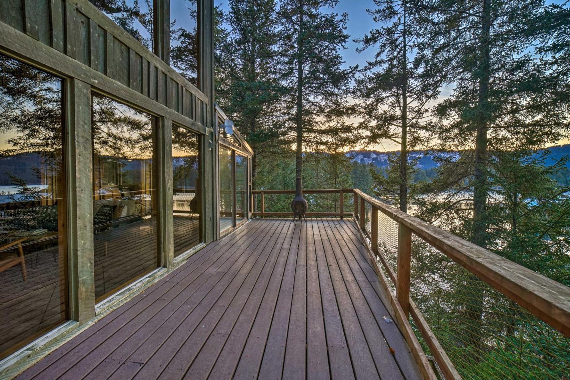 Swanhouse. Waterfront Home. Seldovia Exterior photo